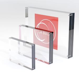 cadres photos en acrylique transparent 